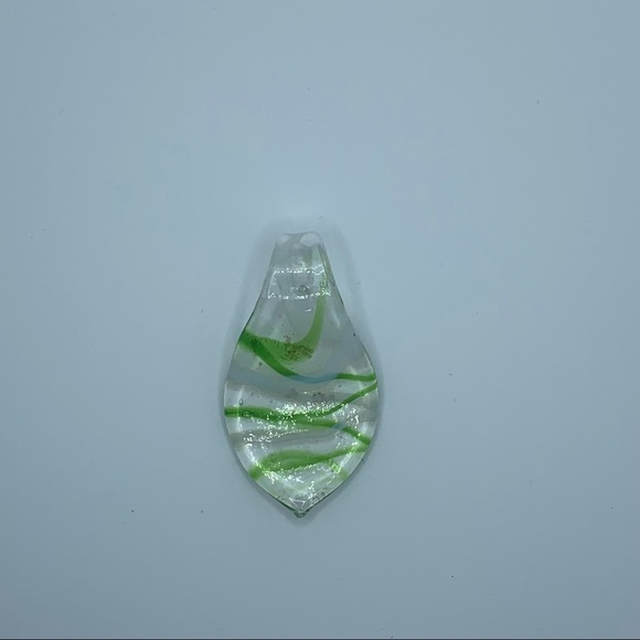 Vintage Beautiful art glass pendant Green Clear White Teardrop Shape - Picture 2 of 9
